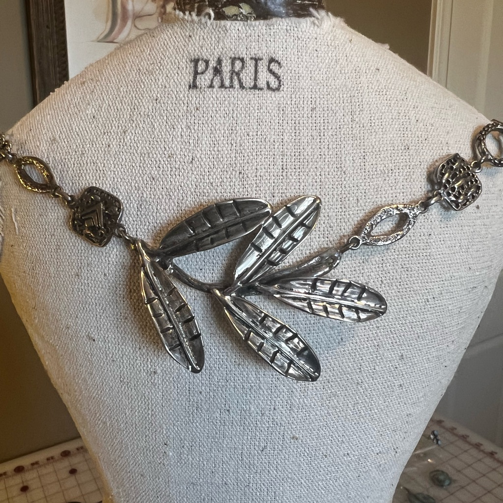 Rare Silpada Manager Award Necklace 275$